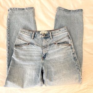 Abercrombie and Fitch Light Blue high rise 90s jeans size 28